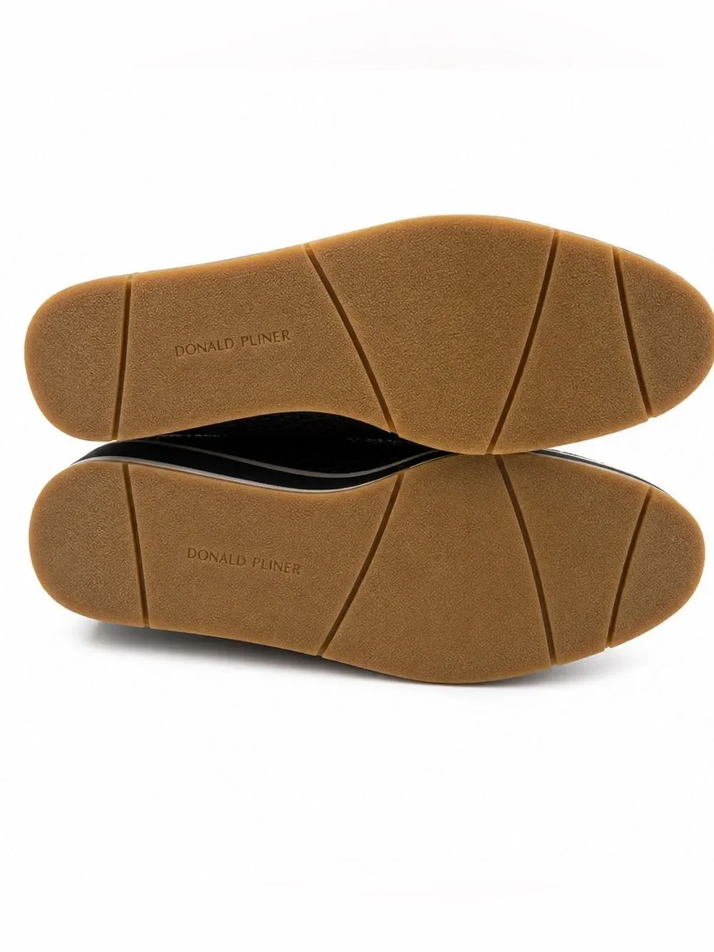 Donald J. Pliner oxford smart stretch